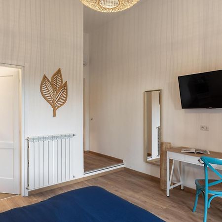B&B Vitruvio Suites Formia Eksteriør bilde