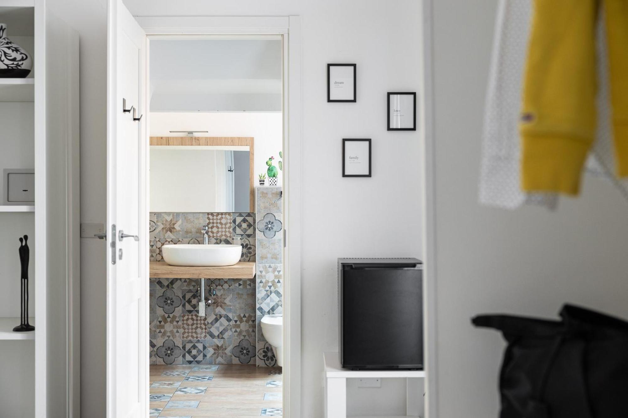 B&B Vitruvio Suites Formia Eksteriør bilde