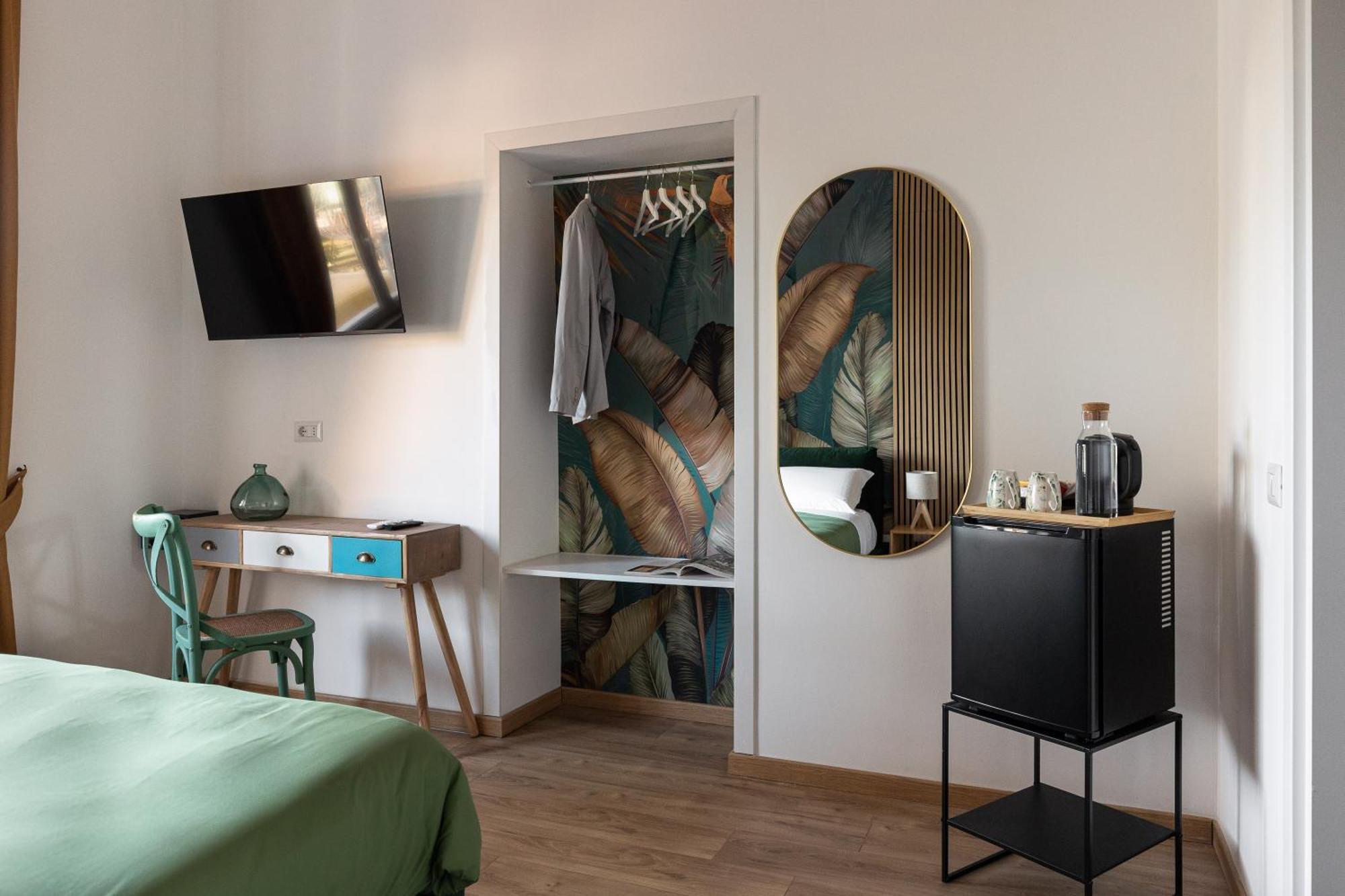 B&B Vitruvio Suites Formia Eksteriør bilde