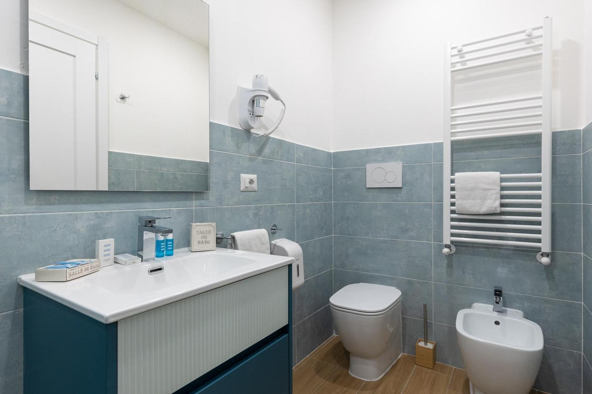 B&B Vitruvio Suites Formia Eksteriør bilde