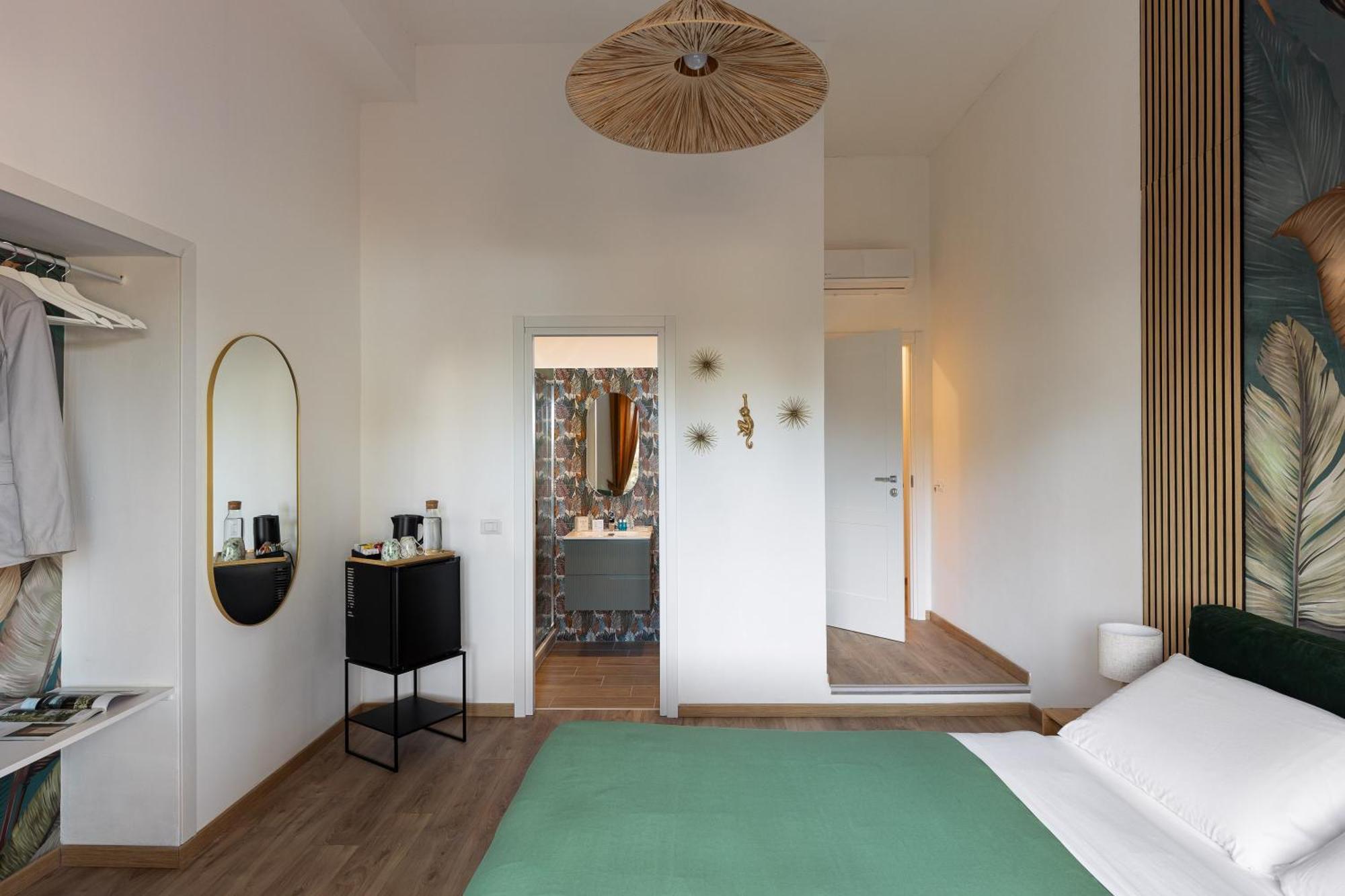 B&B Vitruvio Suites Formia Eksteriør bilde