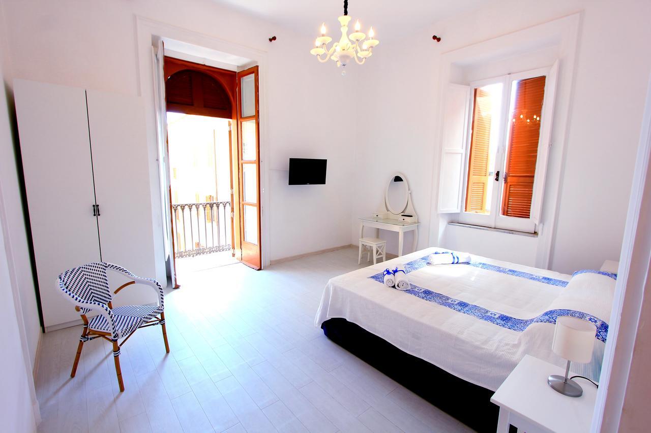 B&B Vitruvio Suites Formia Eksteriør bilde